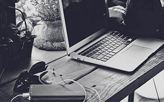 开云体育中国官方网站-“多肉饱饱”孙悦童被爆伪造母亲死期，账户截图全靠P图