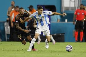 开云官网-瓦伦丁-卡博尼：很高兴来到热那亚，我梦想重返国家队&amp;偶像是梅西