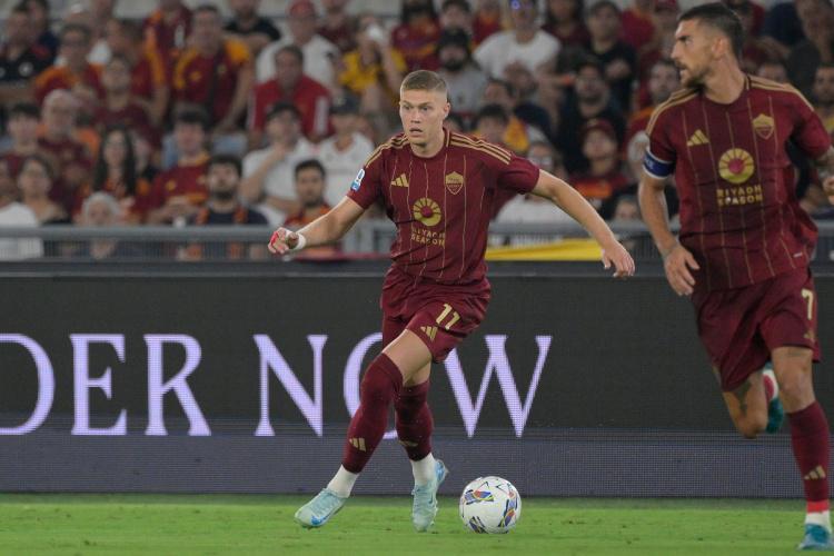 开云体育官方下载-罗马诺：黄潜租借多夫比克没有进展，俱乐部、球员都未达成协议