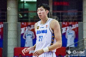 开云体育-周琦赛后初步的诊断结果是视网膜破裂 今天去同仁医院做详细检查