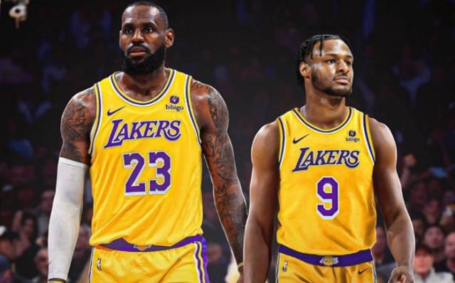 开云APP-【观察】湖人管理层无能！乾隆詹姆斯无奈成为太上皇