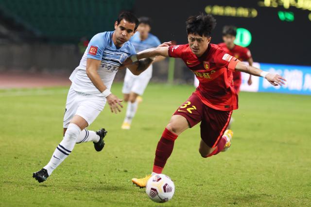 KAIYUN-河北三老镇后防丁海峰基本留队 潘喜明下月可披挂