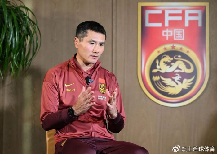 国足何时能进世界杯？邵佳一：这是所有人的目标 希望在不远的将来|王宁|中国男足|央视|国家队|暴风_新浪体育_新浪新闻